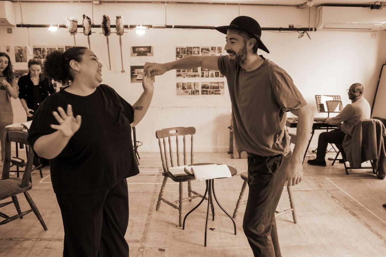 Iona Fraser, Matthew Romain